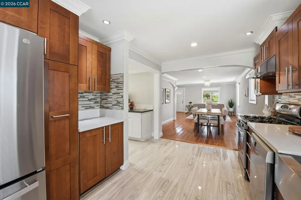 916 Bataan Avenue Berkeley CA 94710