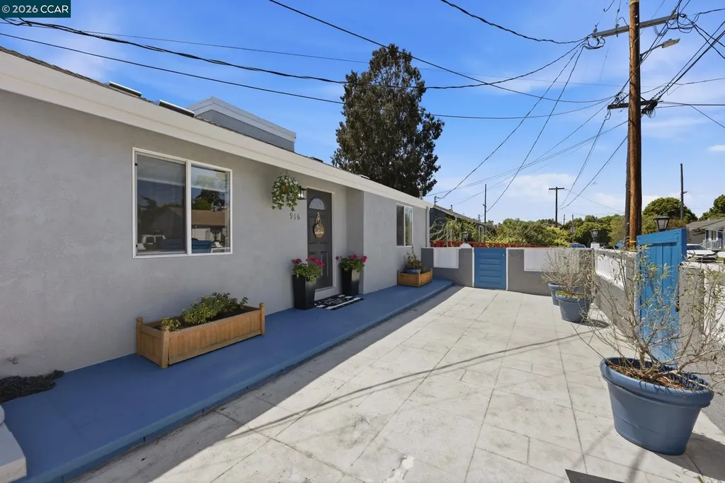 916 Bataan Avenue Berkeley CA 94710