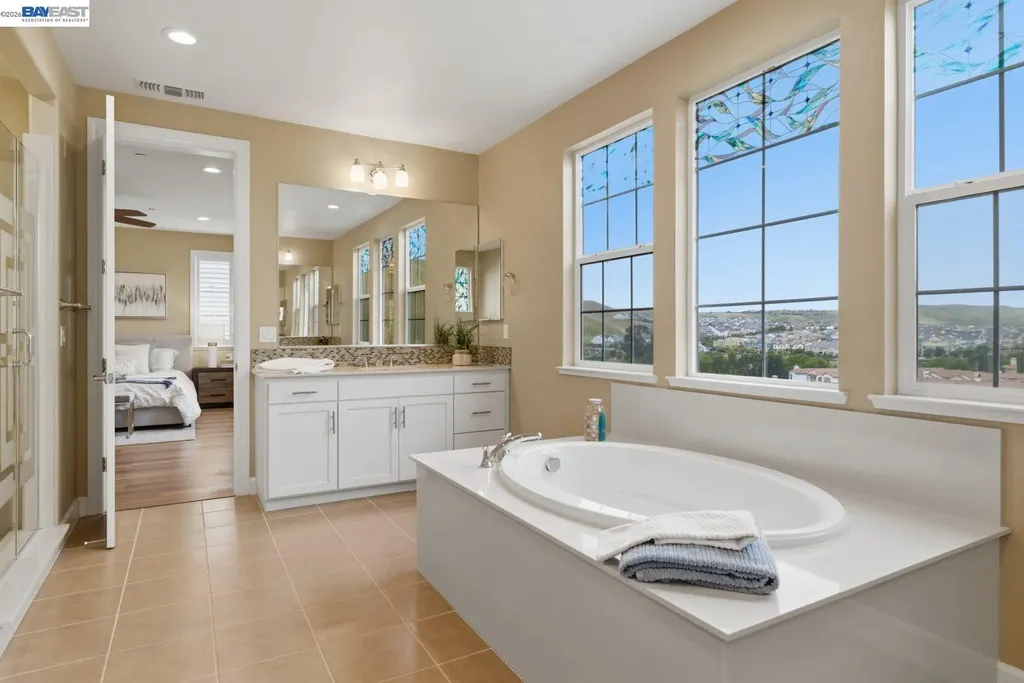 3871 Highpointe Court Dublin CA 94568