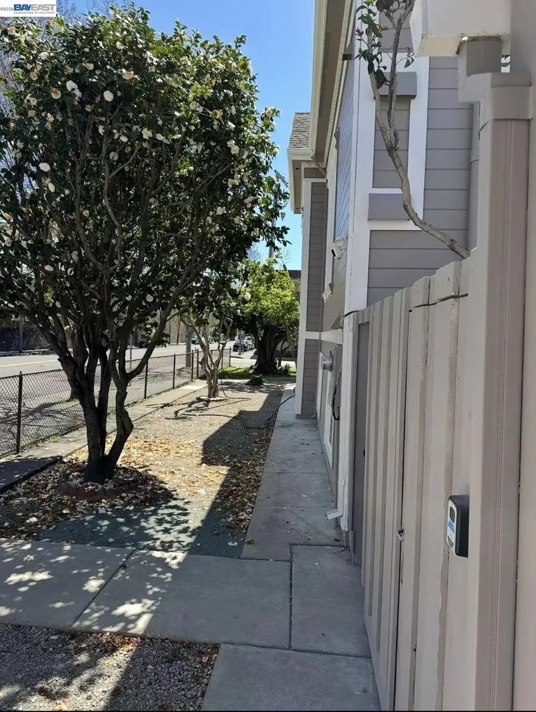 308 Joaquin Avenue San Leandro CA 94577