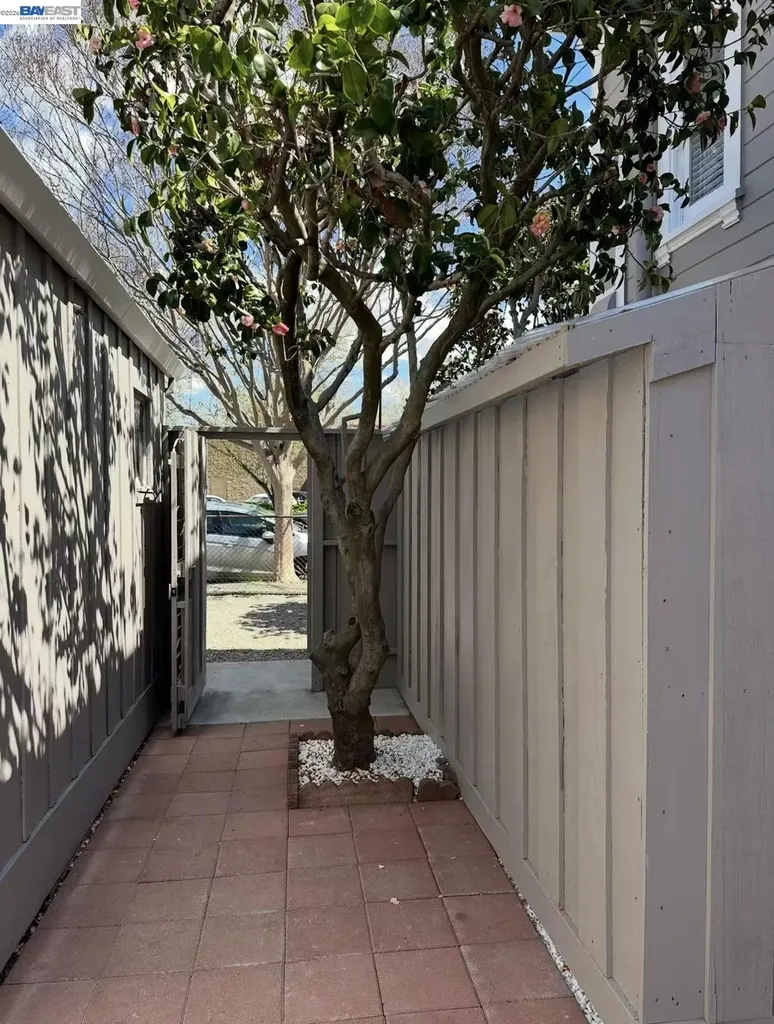 308 Joaquin Avenue San Leandro CA 94577