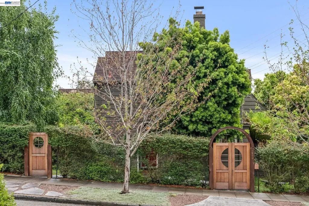 1800 San Lorenzo Avenue Berkeley CA 94707