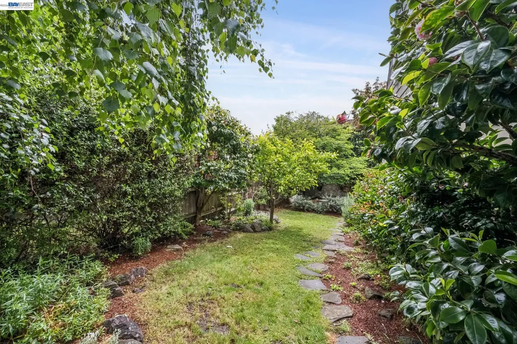 1800 San Lorenzo Avenue Berkeley CA 94707