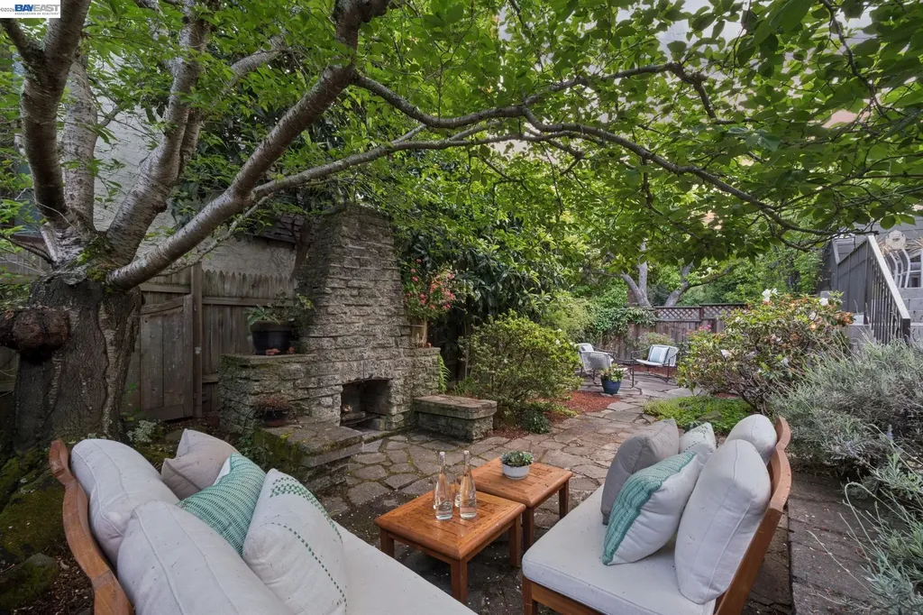 1800 San Lorenzo Avenue Berkeley CA 94707