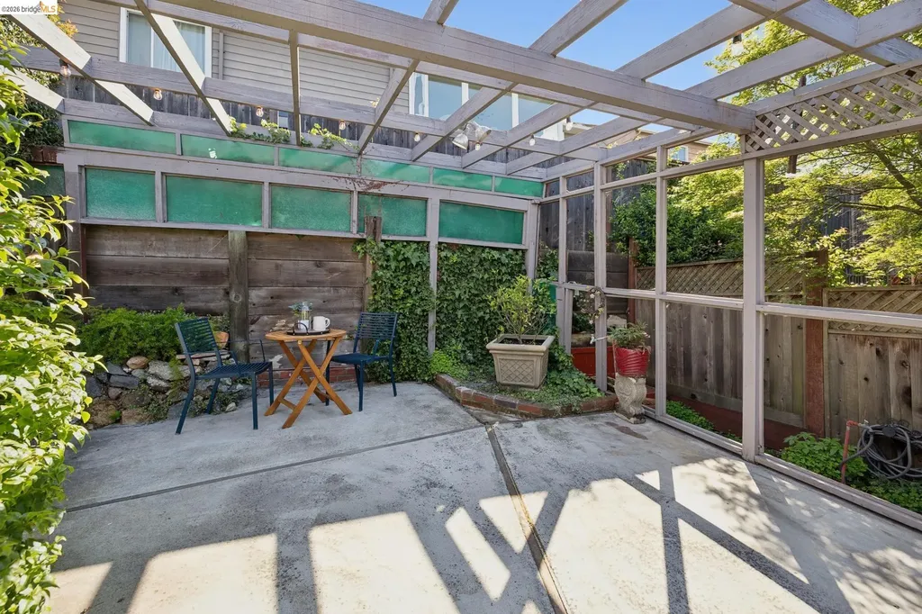 37 Kenyon Avenue Kensington CA 94708