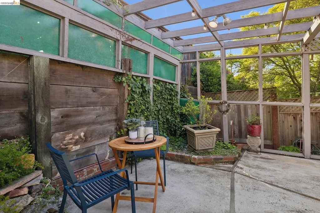 37 Kenyon Avenue Kensington CA 94708