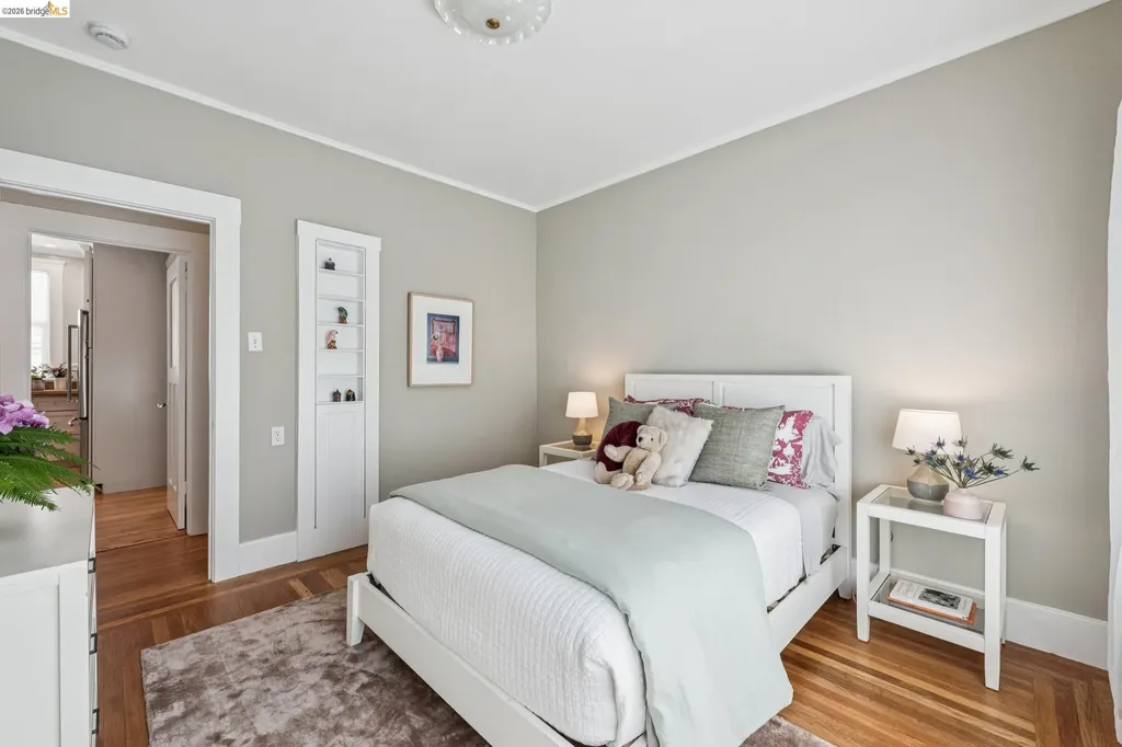 1233 Carleton Street Berkeley CA 94702