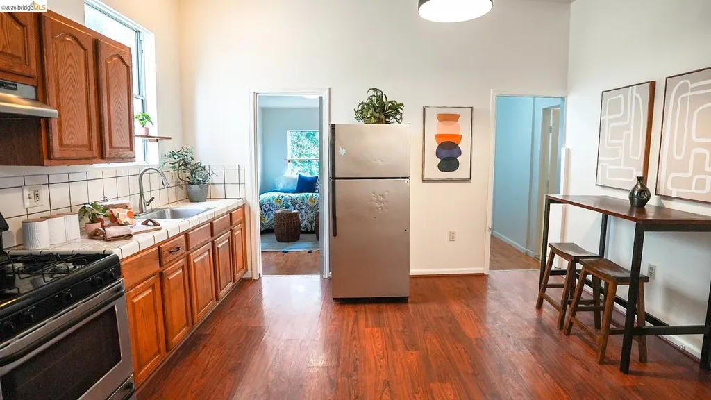 2025-2027 Curtis Oakland CA 94607