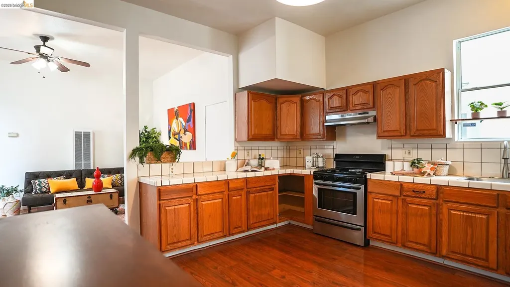 2025-2027 Curtis Oakland CA 94607