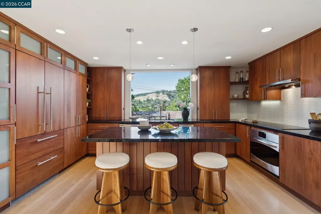 3345 Ridge Road Lafayette CA 94549