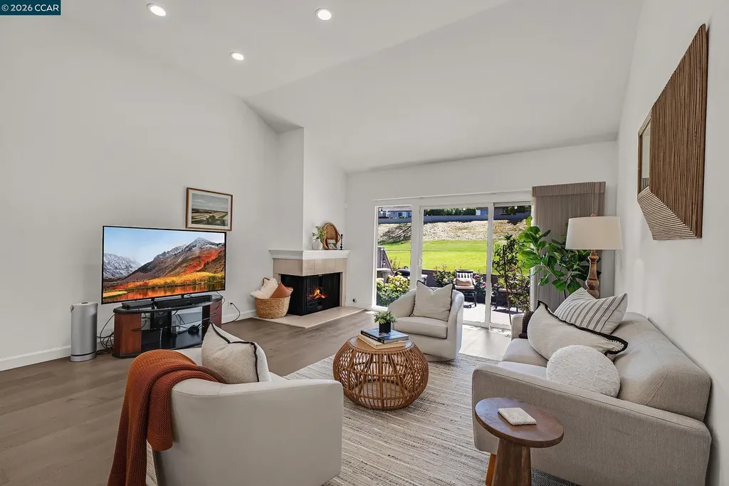 692 Silver Lake Drive Danville CA 94526
