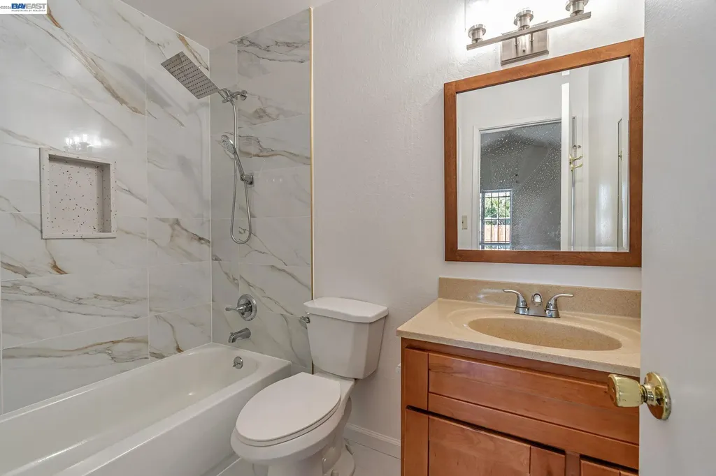 2538 16th Street Oakland CA 94601