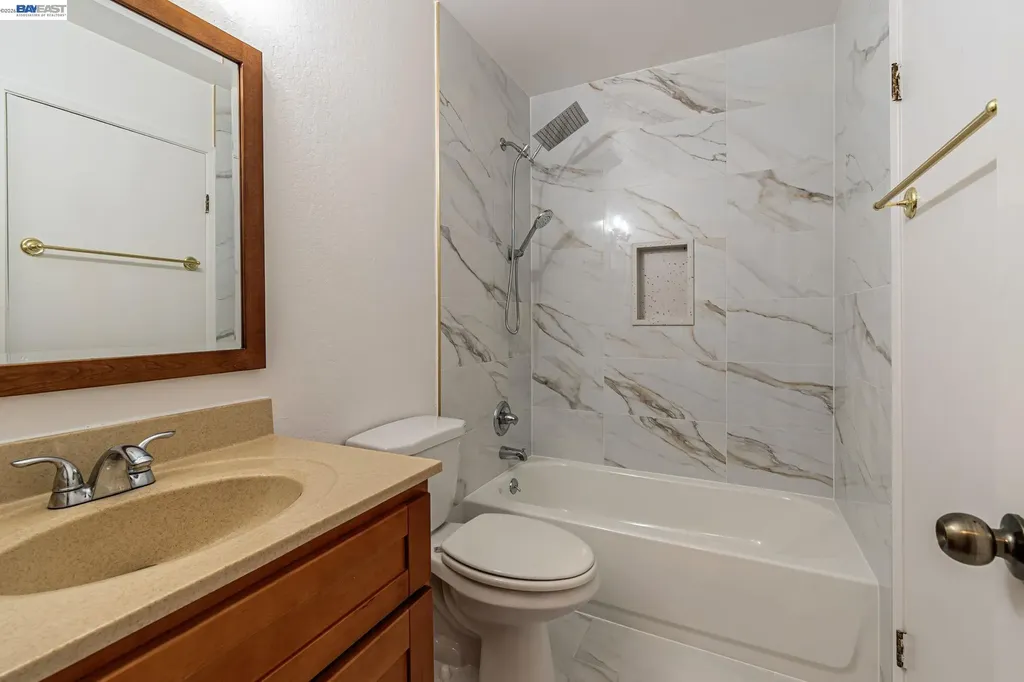2538 16th Street Oakland CA 94601