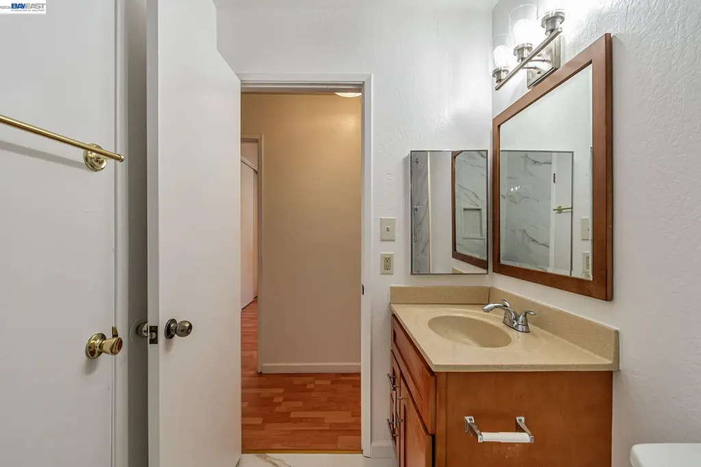 2538 16th Street Oakland CA 94601
