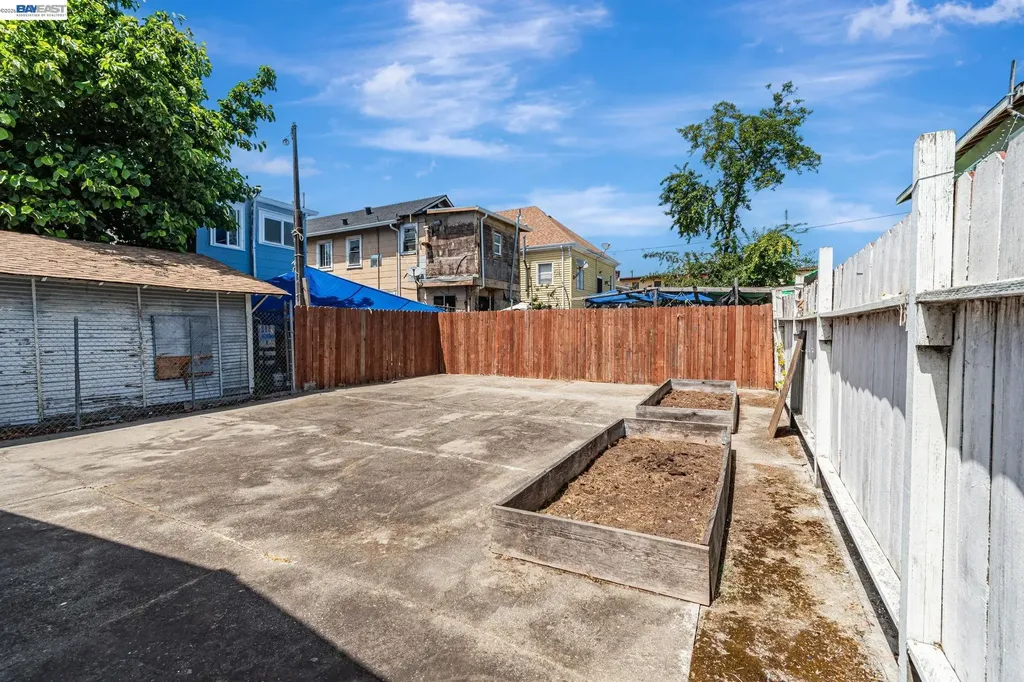 2538 16th Street Oakland CA 94601