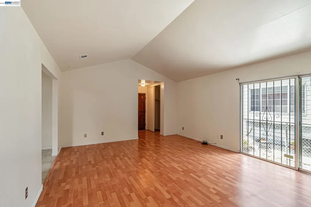 2538 16th Street Oakland CA 94601