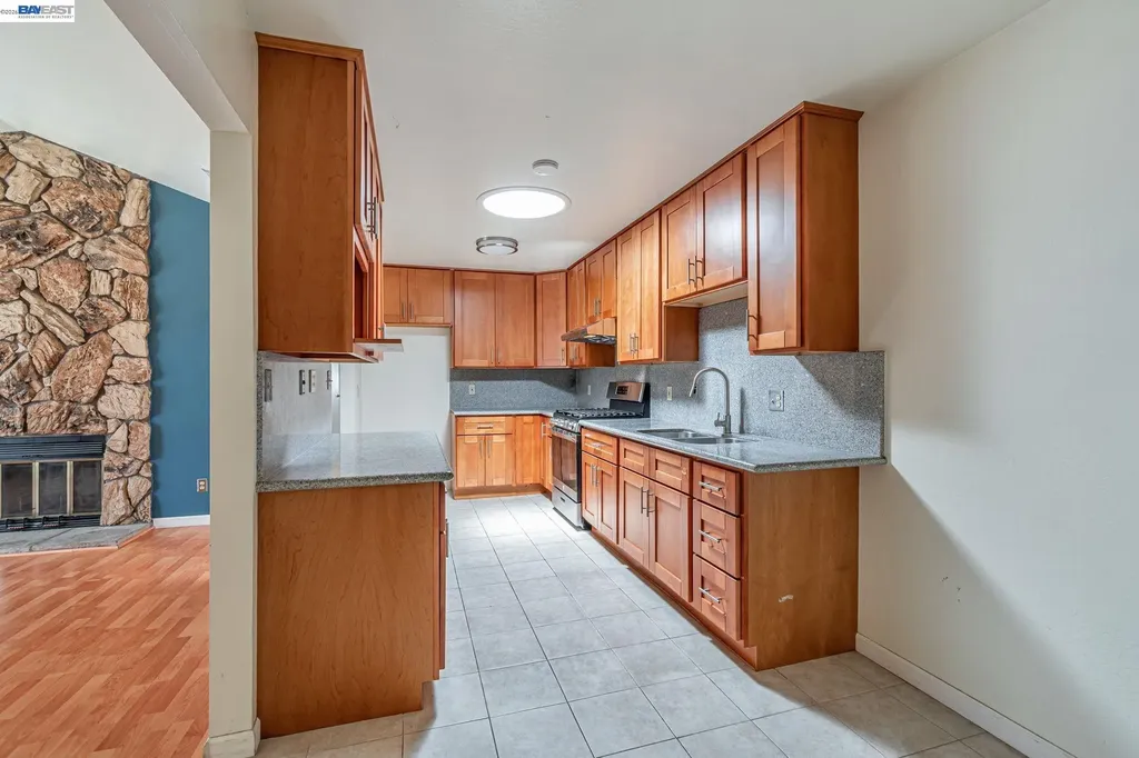 2538 16th Street Oakland CA 94601