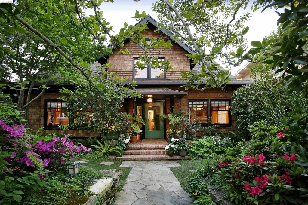 224 Mountain Avenue Piedmont CA 94611