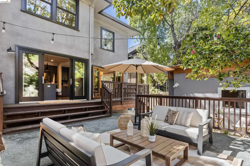 3208 Claremont Avenue Berkeley CA 94705