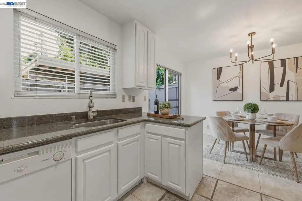 1245 Pine Creek Way Concord CA 94520
