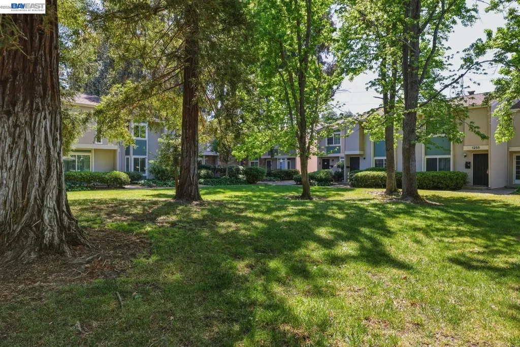 1245 Pine Creek Way Concord CA 94520