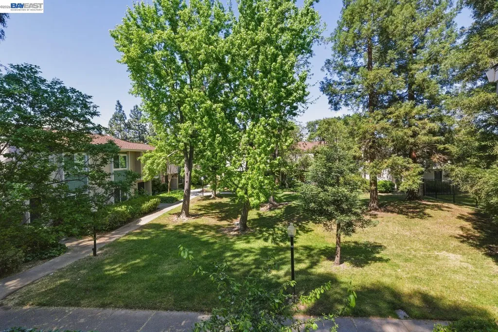 1245 Pine Creek Way Concord CA 94520
