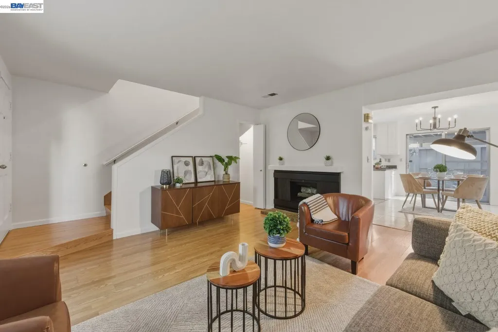 1245 Pine Creek Way Concord CA 94520