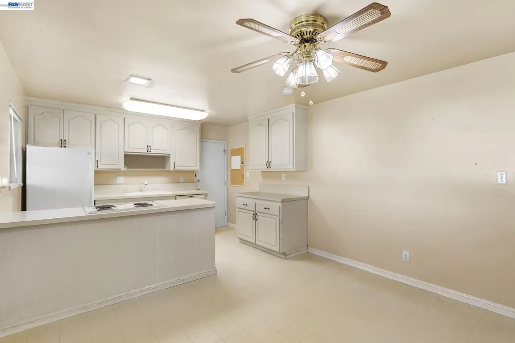 35446 Cleremont Drive Newark CA 94560