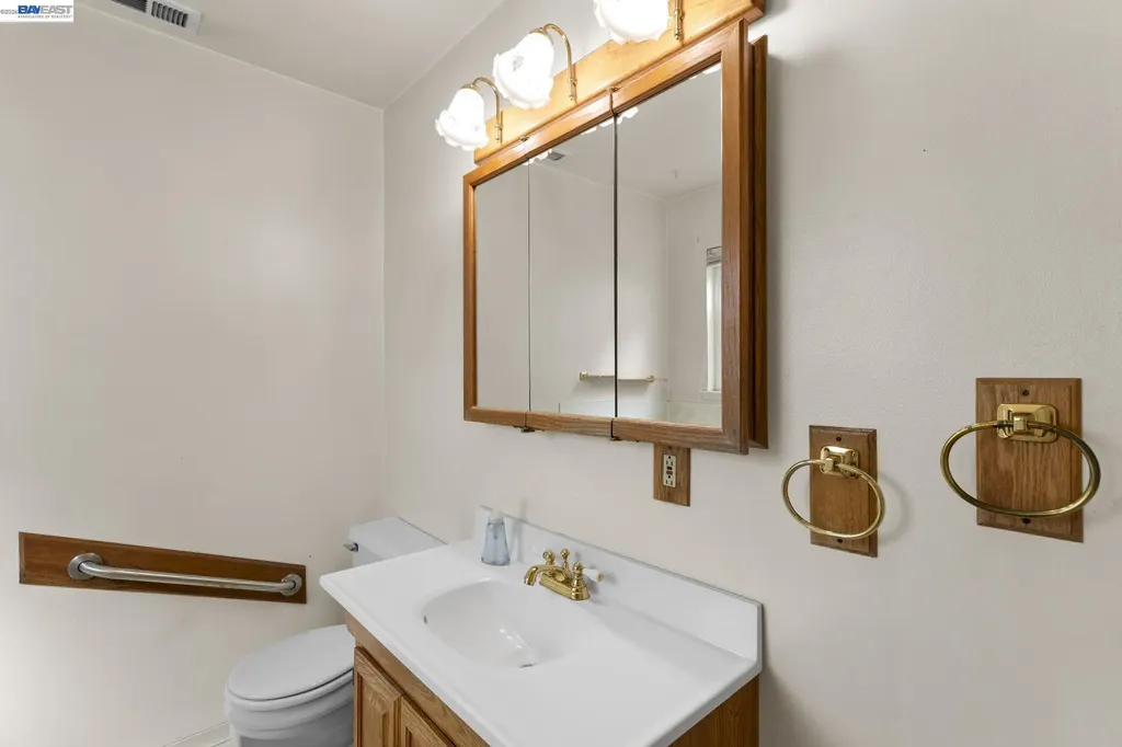 35446 Cleremont Drive Newark CA 94560