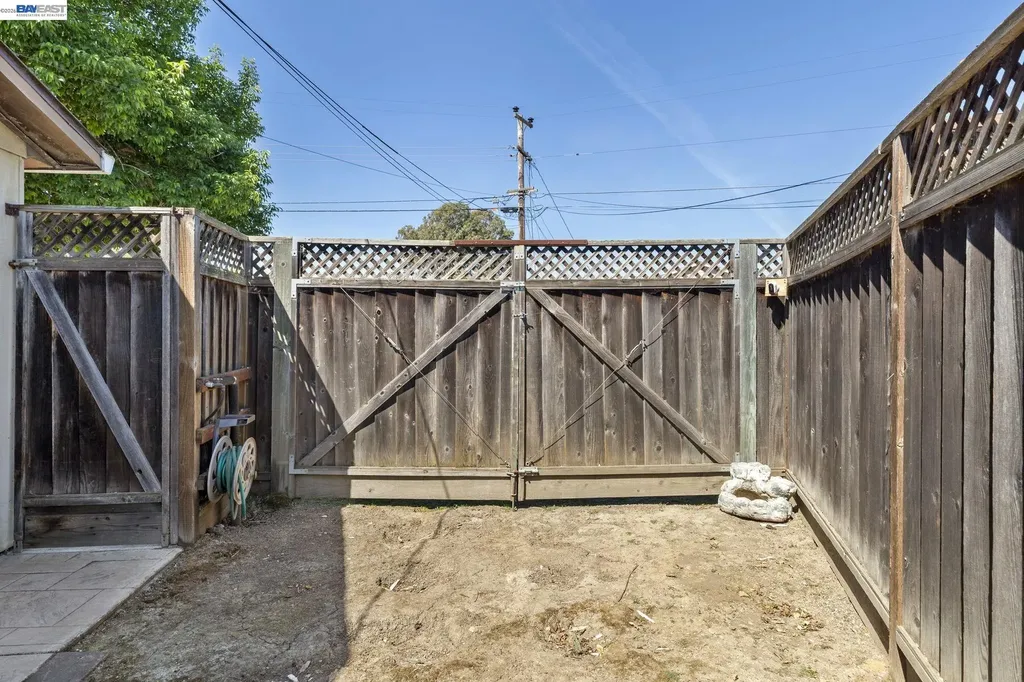 35446 Cleremont Drive Newark CA 94560