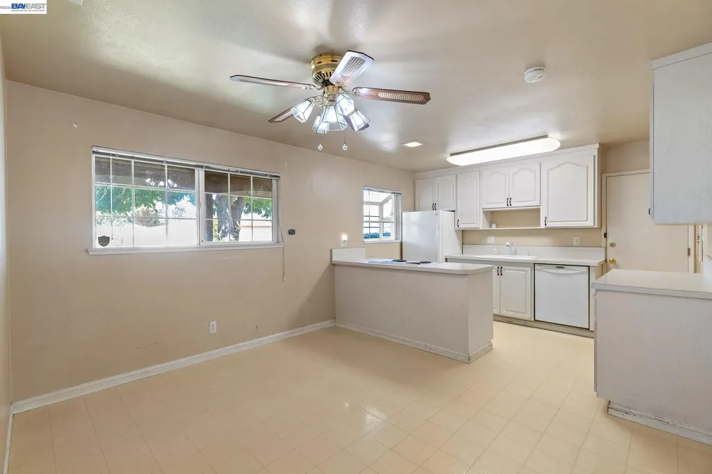 35446 Cleremont Drive Newark CA 94560