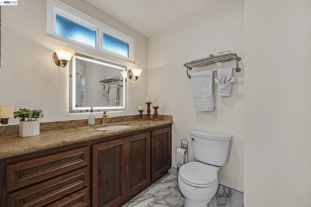 34515 Bentley Court Fremont CA 94555