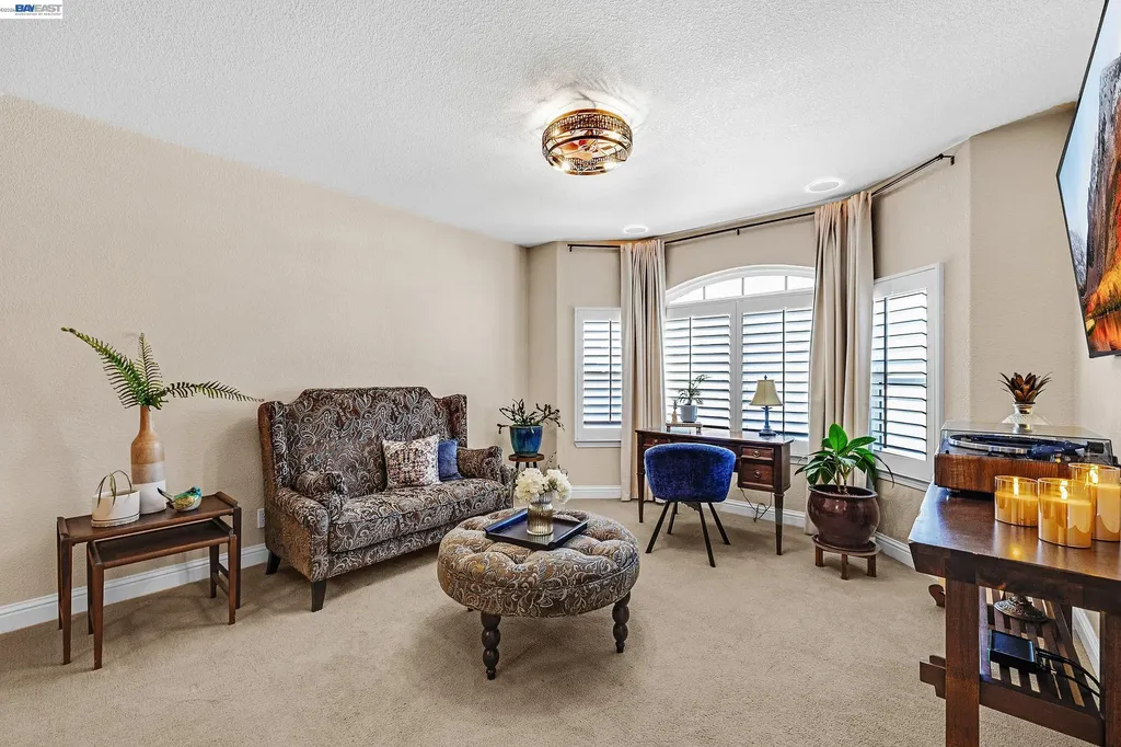 34515 Bentley Court Fremont CA 94555
