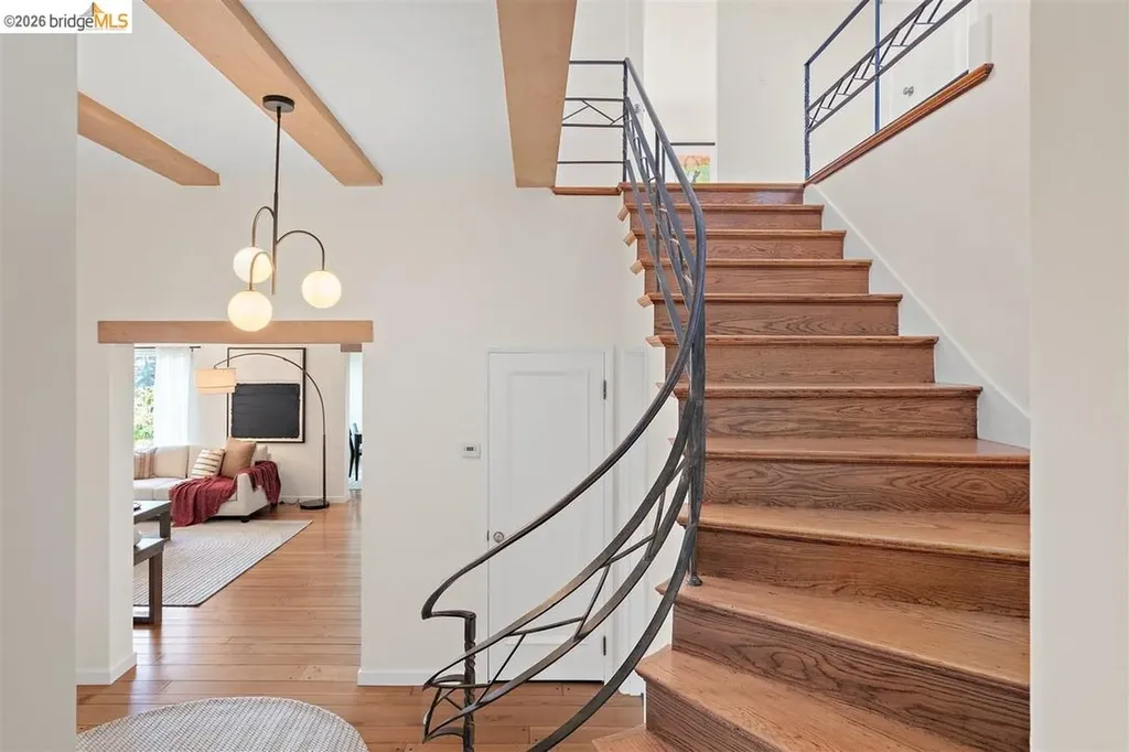 450 Vermont Avenue Berkeley CA 94707