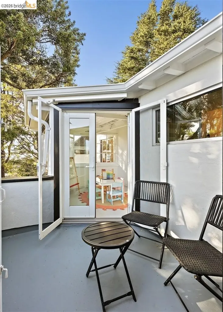450 Vermont Avenue Berkeley CA 94707