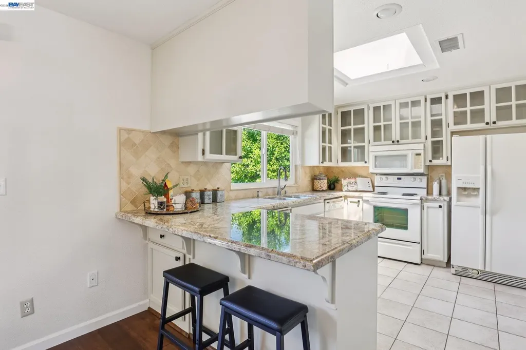1113 Tokay Common Livermore CA 94550