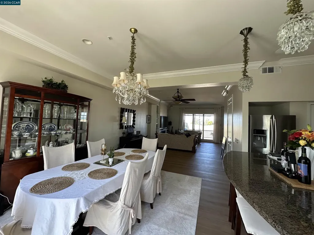 2144 Railroad Avenue Hercules CA 94547