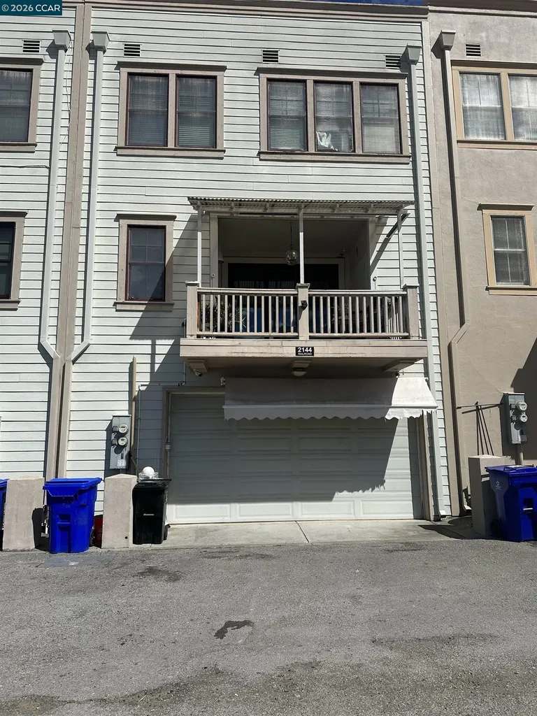 2144 Railroad Avenue Hercules CA 94547
