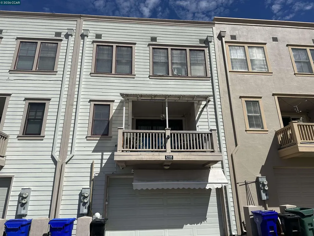 2144 Railroad Avenue Hercules CA 94547