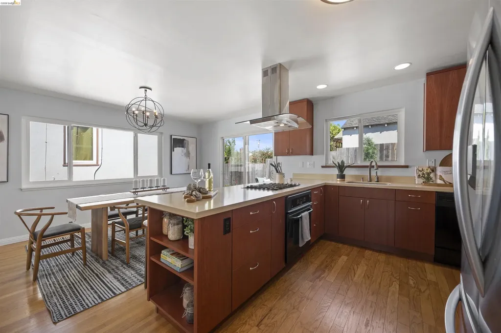 5315 Macdonald Avenue El Cerrito CA 94530