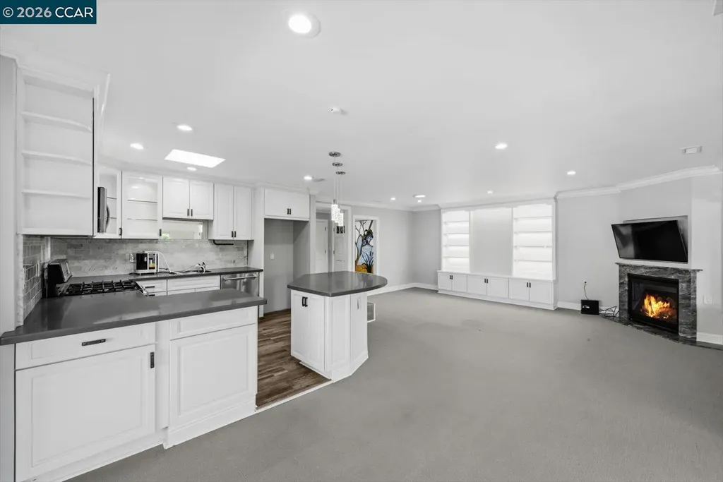 2741 Golden Rain Road Walnut Creek CA 94595