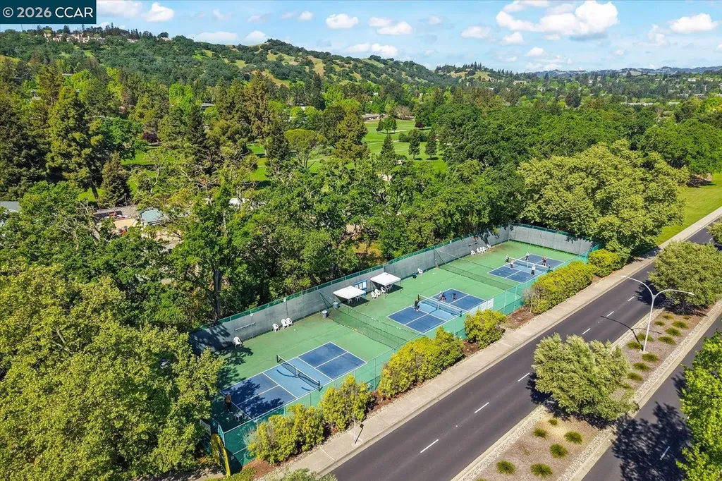 2741 Golden Rain Road Walnut Creek CA 94595