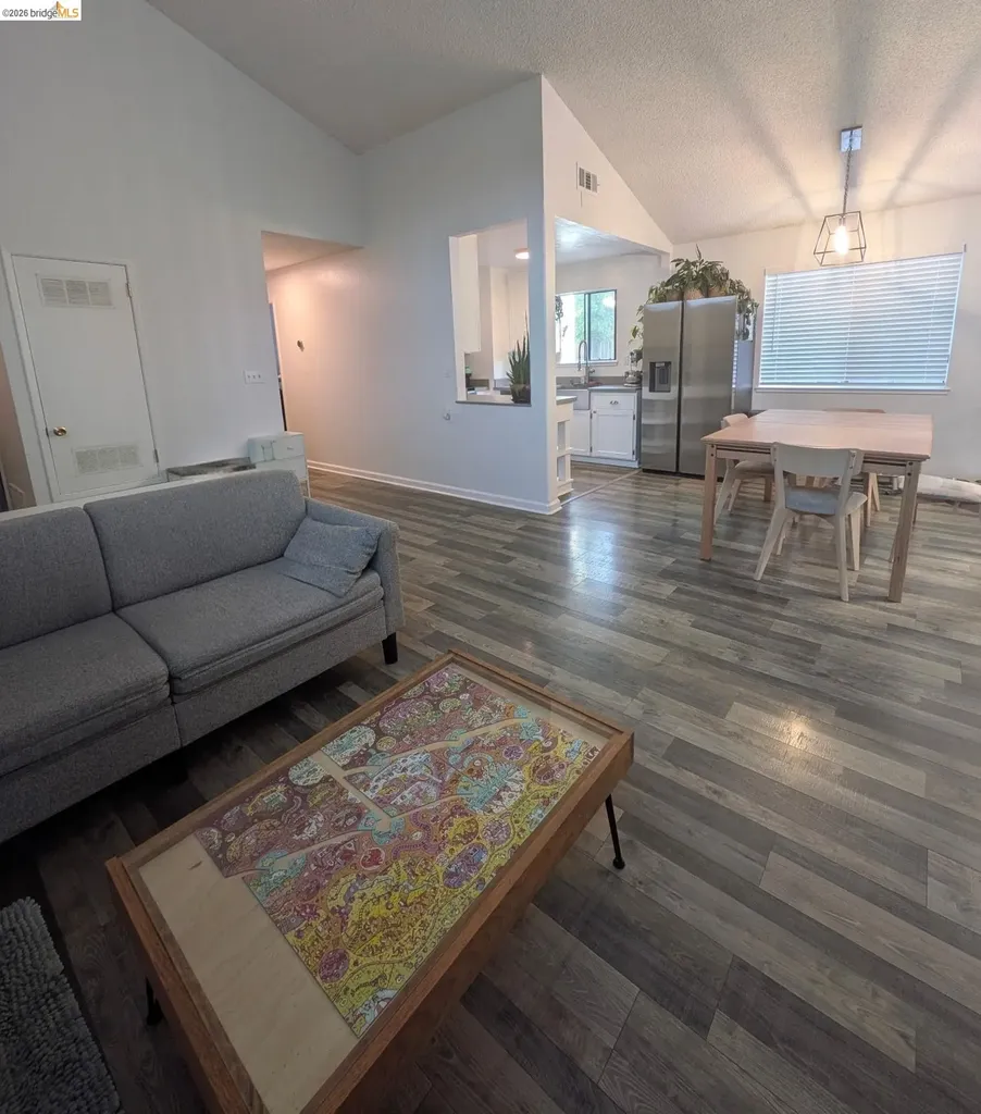 1164 Maywood Lane Martinez CA 94553