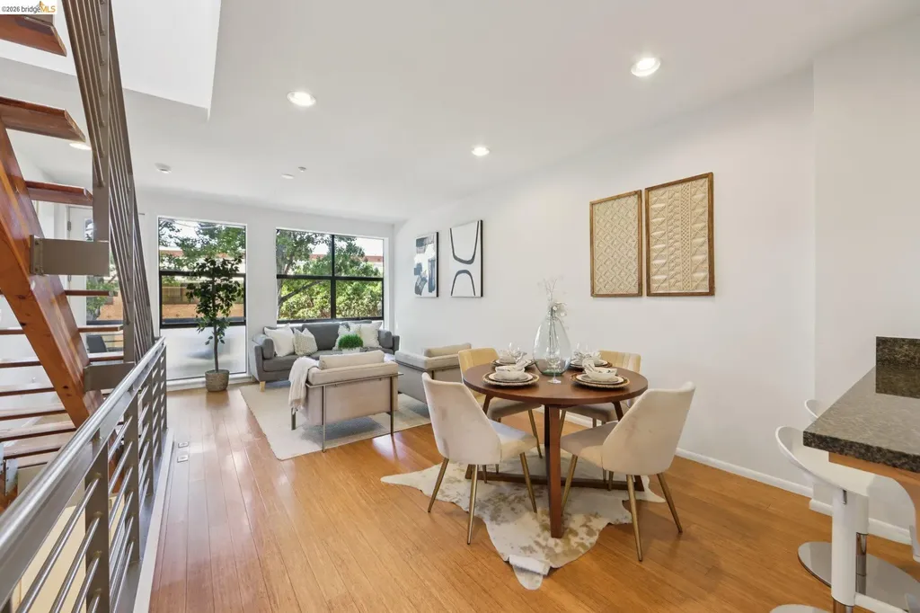 23 City Limits Circle Emeryville CA 94608