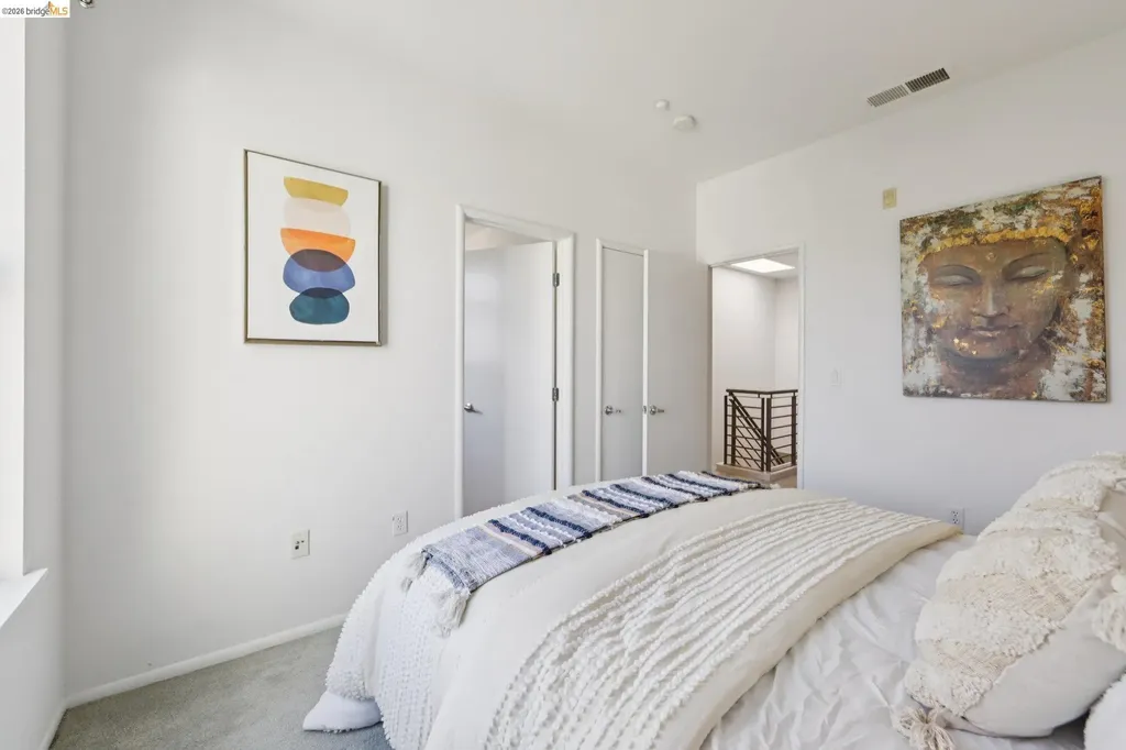 23 City Limits Circle Emeryville CA 94608