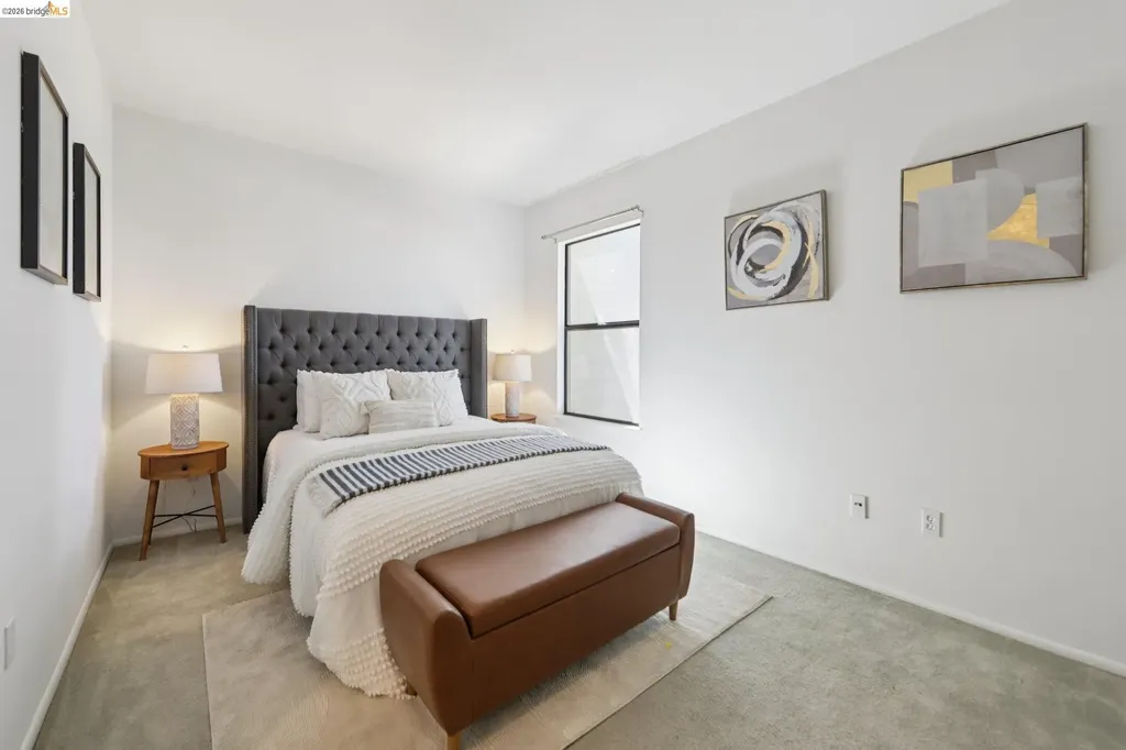 23 City Limits Circle Emeryville CA 94608