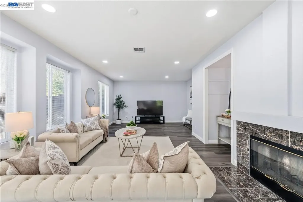 4708 Finch Way Dublin CA 94568