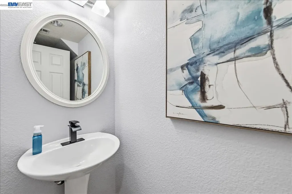 4708 Finch Way Dublin CA 94568