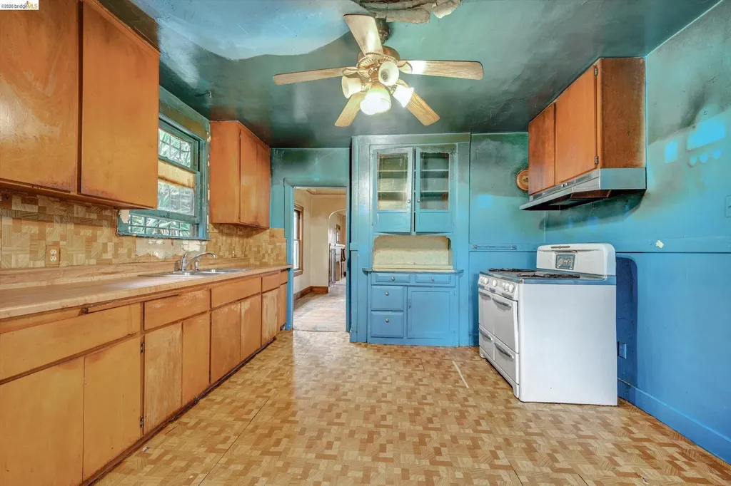 1707 78th Avenue Oakland CA 94621