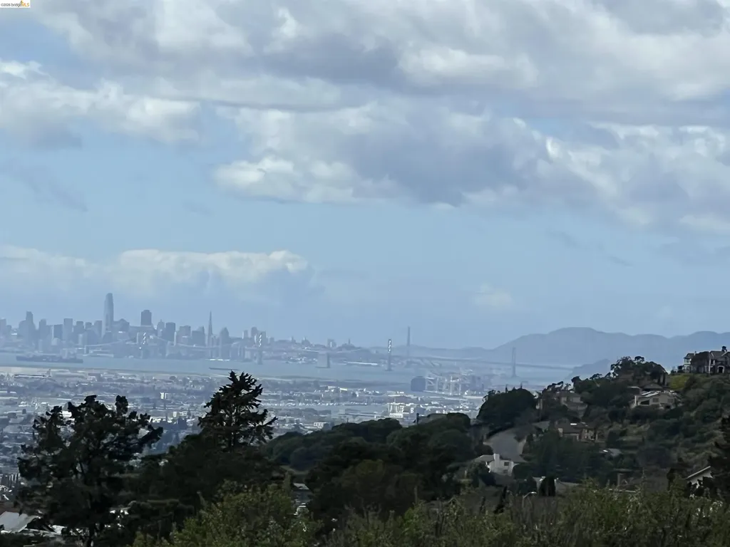 14381 Skyline Boulevard Oakland CA 94619